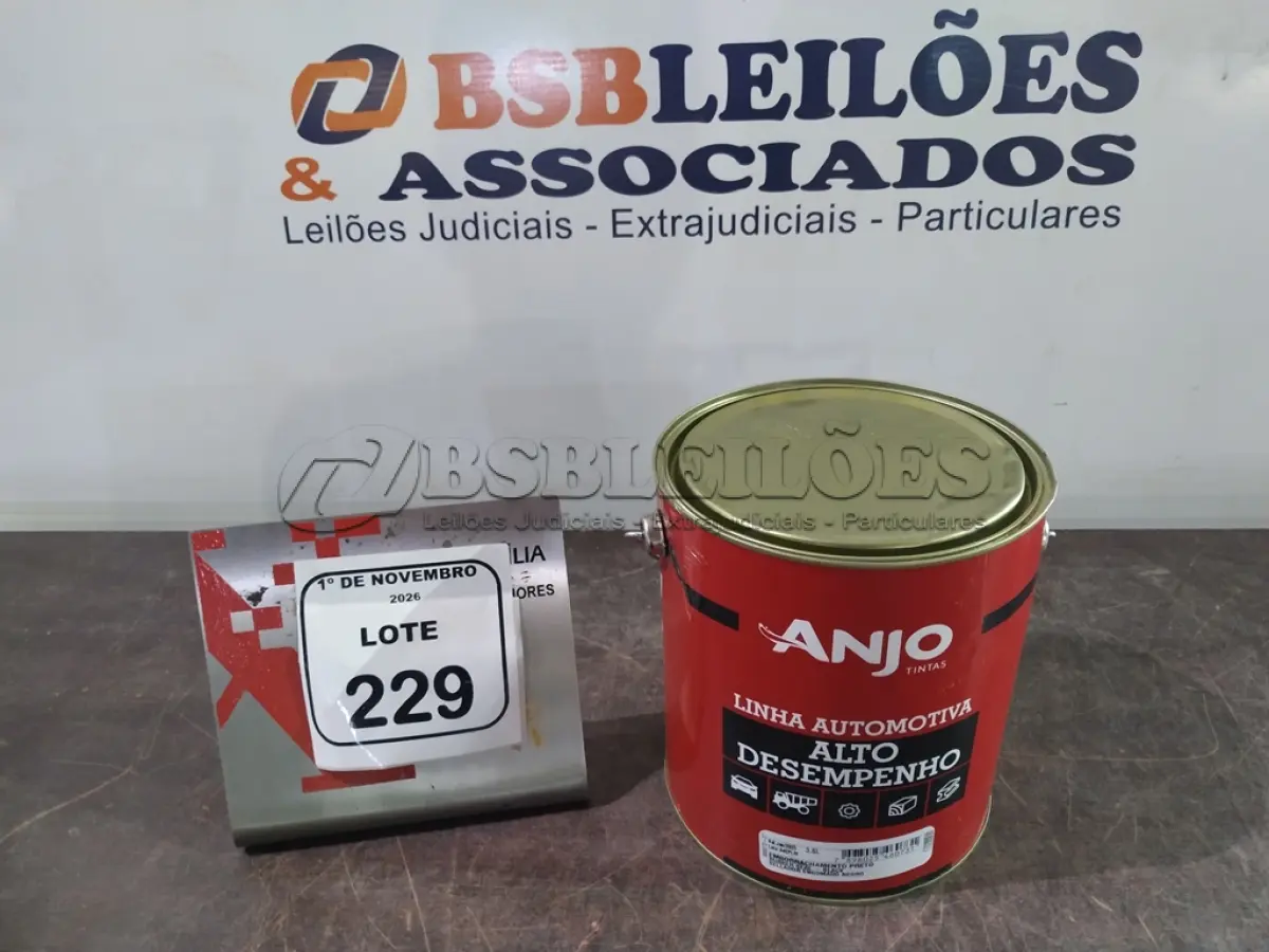LOTE 229 - 01 LATA DE EMBORRACHAMENTO PRETO LINHA AUTOMOTIVA DE 3,6L MARCA ANJO TINTAS. (NO ESTADO) ATENÇÃO! FAZER A VISITAÇÃO ANTES DE ARREMATAR, NÃO SABEMOS SE FUNCIONA, LEILÃO NÃO TEM GARANTIA E NEM DEVOLUÇÃO, SUJEITO A POSSÍVEIS AVARIAS VISÍVEIS/OCULTAS E/OU AUSÊNCIA DE COMPONENTES.