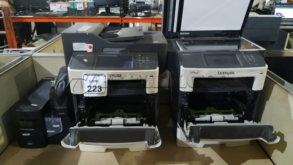 LOTE 223 - 02 IMPRESSORAS MARCA LEXMARK E 03 NOBREAKS DE MARCAS E MODELOS DIVERSOS. (NO ESTADO) ATENÇÃO! FAZER A VISITAÇÃO ANTES DE ARREMATAR, NÃO SABEMOS SE FUNCIONA, LEILÃO NÃO TEM GARANTIA E NEM DEVOLUÇÃO, SUJEITO A POSSÍVEIS AVARIAS VISÍVEIS/OCULTAS E/OU AUSÊNCIA DE COMPONENTES.