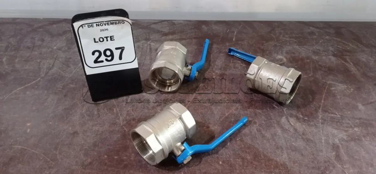 LOTE 297 - 03 VÁLVULAS ESFERAS DE 2’’. (NO ESTADO) ATENÇÃO! FAZER A VISITAÇÃO ANTES DE ARREMATAR, NÃO SABEMOS SE FUNCIONA, LEILÃO NÃO TEM GARANTIA E NEM DEVOLUÇÃO, SUJEITO A POSSÍVEIS AVARIAS VISÍVEIS/OCULTAS E/OU AUSÊNCIA DE COMPONENTES.