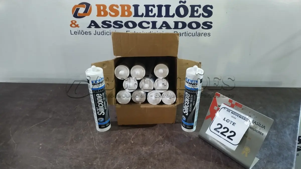 LOTE 222 - 12 CARTUCHOS DE SILICONE ACÉTICO USO GERAL NA COR PRETA DE 280G CADA MARCA TEK BOND. (NO ESTADO) ATENÇÃO! FAZER A VISITAÇÃO ANTES DE ARREMATAR, NÃO SABEMOS SE FUNCIONA, LEILÃO NÃO TEM GARANTIA E NEM DEVOLUÇÃO, SUJEITO A POSSÍVEIS AVARIAS VISÍVEIS/OCULTAS E/OU AUSÊNCIA DE COMPONENTES.