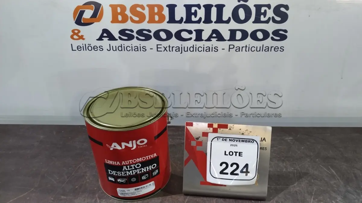 LOTE 224 - 01 LATA DE EMBORRACHAMENTO PRETO LINHA AUTOMOTIVA DE 3,6L MARCA ANJO TINTAS. (NO ESTADO) ATENÇÃO! FAZER A VISITAÇÃO ANTES DE ARREMATAR, NÃO SABEMOS SE FUNCIONA, LEILÃO NÃO TEM GARANTIA E NEM DEVOLUÇÃO, SUJEITO A POSSÍVEIS AVARIAS VISÍVEIS/OCULTAS E/OU AUSÊNCIA DE COMPONENTES.