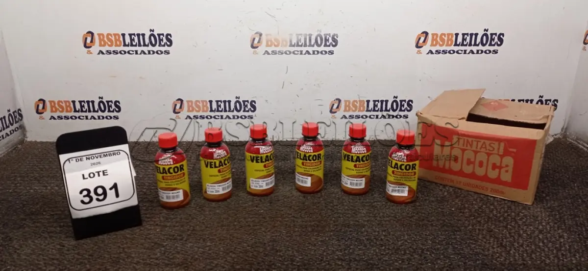 LOTE 391 - 12 FRASCOS DE TINGIDOR PARA COLORAÇÃO DE VERNIZ E SELADORA PARA MADEIRA NA COR MOGNO DE 200ML CADA MARCA MOCOCA. (NO ESTADO) ATENÇÃO! FAZER A VISITAÇÃO ANTES DE ARREMATAR, NÃO SABEMOS SE FUNCIONA, LEILÃO NÃO TEM GARANTIA E NEM DEVOLUÇÃO, SUJEITO A POSSÍVEIS AVARIAS VISÍVEIS/OCULTAS E/OU AUSÊNCIA DE COMPONENTES.