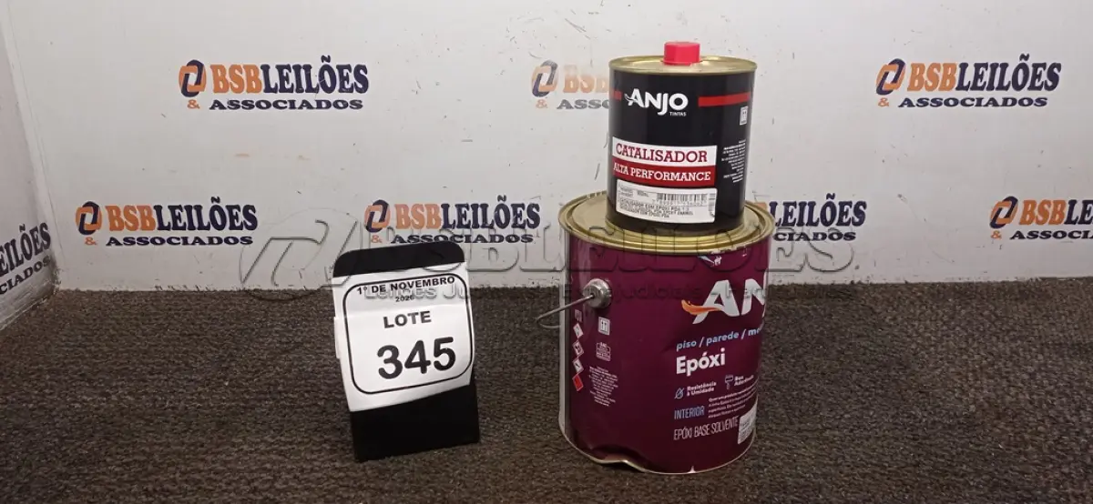 LOTE 345 - 01 LATA DE EPÓXI PDA BRANCO DE 2,7L MARCA E 01 LATA DE CATALIZADOR ESM ALTA PERFORMANCE DE 900ML MARCA ANJO TINTAS. (NO ESTADO) ATENÇÃO! FAZER A VISITAÇÃO ANTES DE ARREMATAR, NÃO SABEMOS SE FUNCIONA, LEILÃO NÃO TEM GARANTIA E NEM DEVOLUÇÃO, SUJEITO A POSSÍVEIS AVARIAS VISÍVEIS/OCULTAS E/OU AUSÊNCIA DE COMPONENTES.