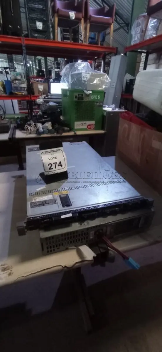 LOTE 274 - 02 SERVIDORES SENDO 01 MODELO R610. (NO ESTADO) ATENÇÃO! FAZER A VISITAÇÃO ANTES DE ARREMATAR, NÃO SABEMOS SE FUNCIONA, LEILÃO NÃO TEM GARANTIA E NEM DEVOLUÇÃO, SUJEITO A POSSÍVEIS AVARIAS VISÍVEIS/OCULTAS E/OU AUSÊNCIA DE COMPONENTES.