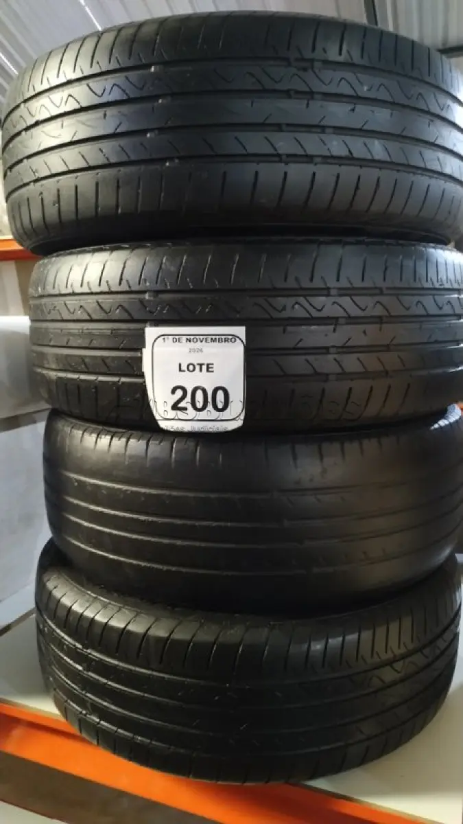 LOTE 200 - 04 PNEUS TAMANHO 195/55 R16. (NO ESTADO) ATENÇÃO! FAZER A VISITAÇÃO ANTES DE ARREMATAR, NÃO SABEMOS SE FUNCIONA, LEILÃO NÃO TEM GARANTIA E NEM DEVOLUÇÃO, SUJEITO A POSSÍVEIS AVARIAS VISÍVEIS/OCULTAS E/OU AUSÊNCIA DE COMPONENTES.