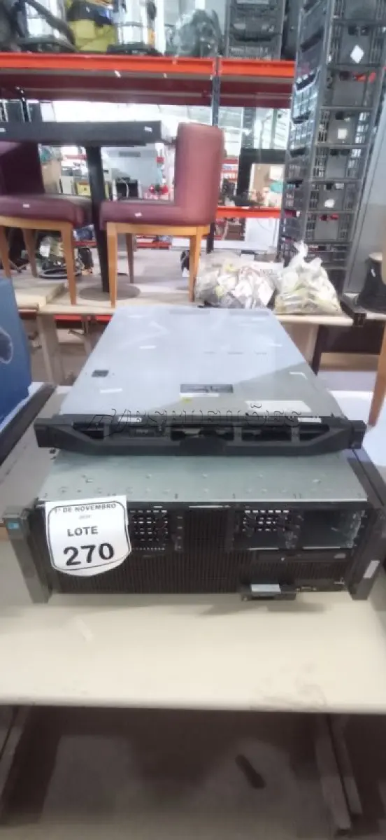 LOTE 270 - 02 SERVIDORES MODELOS C44110 E R910. (NO ESTADO) ATENÇÃO! FAZER A VISITAÇÃO ANTES DE ARREMATAR, NÃO SABEMOS SE FUNCIONA, LEILÃO NÃO TEM GARANTIA E NEM DEVOLUÇÃO, SUJEITO A POSSÍVEIS AVARIAS VISÍVEIS/OCULTAS E/OU AUSÊNCIA DE COMPONENTES.