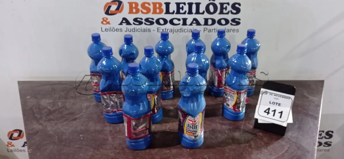 LOTE 411 - 12 DETERGENTES LIMPA PISOS DE 1L CADA MARCA POLITRIZ. (NO ESTADO) ATENÇÃO! FAZER A VISITAÇÃO ANTES DE ARREMATAR, NÃO SABEMOS SE FUNCIONA, LEILÃO NÃO TEM GARANTIA E NEM DEVOLUÇÃO, SUJEITO A POSSÍVEIS AVARIAS VISÍVEIS/OCULTAS E/OU AUSÊNCIA DE COMPONENTES.