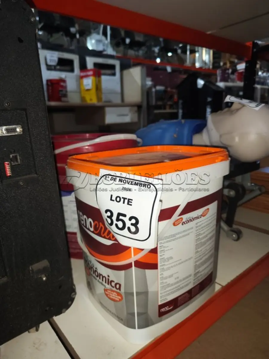 LOTE 353 - 01 BALDE DE SELADOR ACRÍLICO DE 16L MARCA RENOCRIL. (NO ESTADO) ATENÇÃO! FAZER A VISITAÇÃO ANTES DE ARREMATAR, NÃO SABEMOS SE FUNCIONA, LEILÃO NÃO TEM GARANTIA E NEM DEVOLUÇÃO, SUJEITO A POSSÍVEIS AVARIAS VISÍVEIS/OCULTAS E/OU AUSÊNCIA DE COMPONENTES.