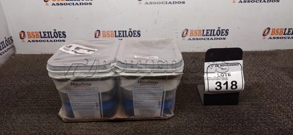 LOTE 318 - 02 BALDES DE CIMENTO QUEIMADO NA COR BRONZE REQUINTE DE 4KG CADA MARCA HIDRO TINTAS. (NO ESTADO) ATENÇÃO! FAZER A VISITAÇÃO ANTES DE ARREMATAR, NÃO SABEMOS SE FUNCIONA, LEILÃO NÃO TEM GARANTIA E NEM DEVOLUÇÃO, SUJEITO A POSSÍVEIS AVARIAS VISÍVEIS/OCULTAS E/OU AUSÊNCIA DE COMPONENTES.