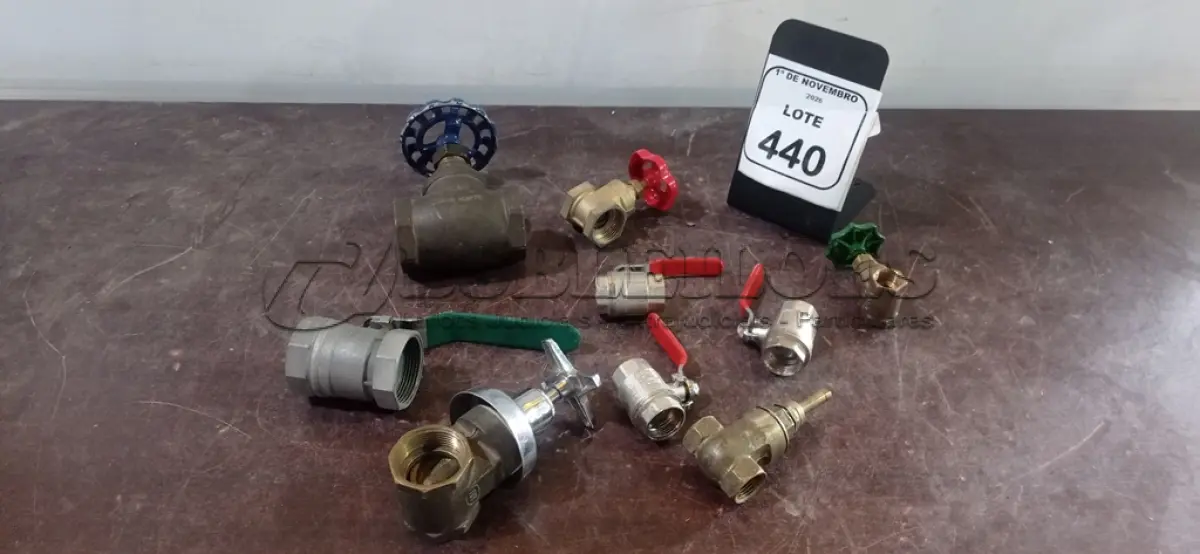LOTE 440 - 09 REGISTROS ESFERA DE MEDIDAS DIVERSAS. (NO ESTADO) ATENÇÃO! FAZER A VISITAÇÃO ANTES DE ARREMATAR, NÃO SABEMOS SE FUNCIONA, LEILÃO NÃO TEM GARANTIA E NEM DEVOLUÇÃO, SUJEITO A POSSÍVEIS AVARIAS VISÍVEIS/OCULTAS E/OU AUSÊNCIA DE COMPONENTES.