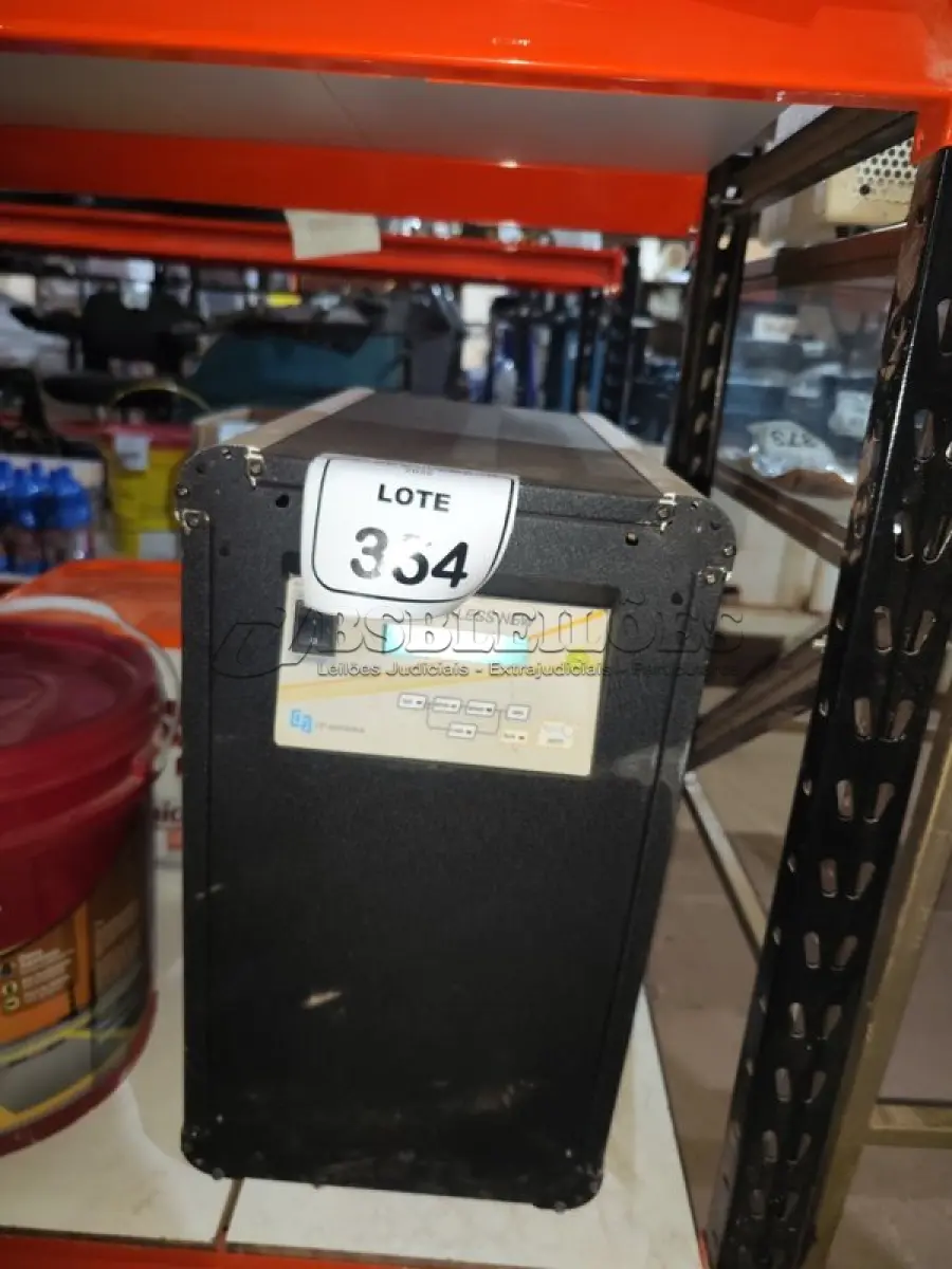 LOTE 354 - 01 NOBREAK MARCA CP ELETRÔNICA. (NO ESTADO) ATENÇÃO! FAZER A VISITAÇÃO ANTES DE ARREMATAR, NÃO SABEMOS SE FUNCIONA, LEILÃO NÃO TEM GARANTIA E NEM DEVOLUÇÃO, SUJEITO A POSSÍVEIS AVARIAS VISÍVEIS/OCULTAS E/OU AUSÊNCIA DE COMPONENTES.