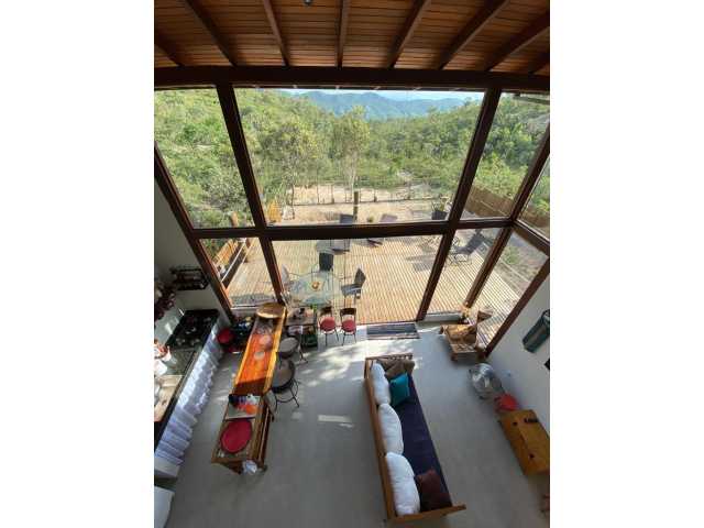 LINDA CASA EM VILA DE SÃO JORGE - ALTO PARAÍSO - GO
