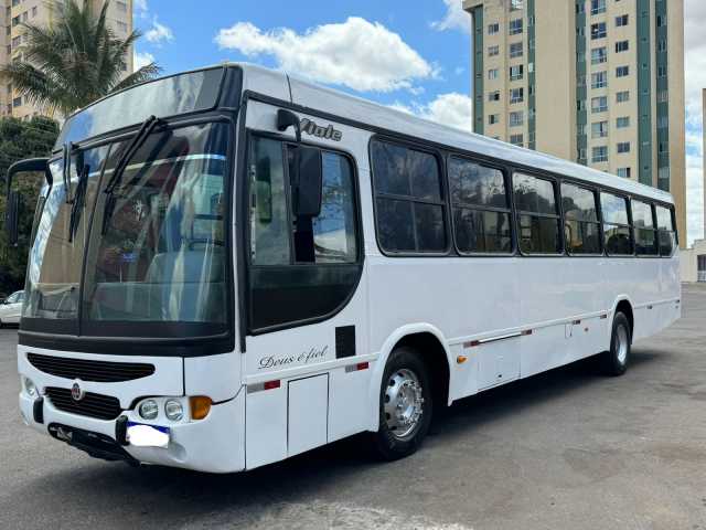 LEILÃO DE ÔNIBUS , CAMINHÕES E TRAILER - DF