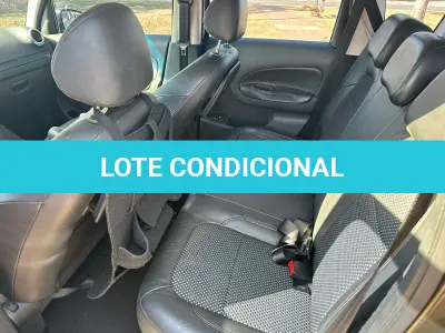 LOTE 002 - 01 CITROEN AIRCROSS EXC AUTOMATICO COMPLETO 2012/2013 IPVA 2023 PAGO KM 64.000,CAMBIO AUTOMATICO, VIDRO ELÉTRICO, SENSOR DE ESTACIONAMENTO, SOM ORIGINAL COM BLUETOOTH E USB E COMANDOS NO VOLANTE, AIRBAGS, AR CONDICIONADO, TRAVA ELÉTRICA, RETROVISOR ELÉTRICO, ALARME, COMPUTADOR DE BORDO, RODAS DE LIGA LEVE, VOLANTE MULTIFUNCIONAL, PILOTO AUTOMÁTICO, CHAVE RESERVA, MANUAL, 2 PNEUS ZERO, DOCUMENTO IPVA 2023 PAGO PLACA MERCOSUL (NO ESTADO)