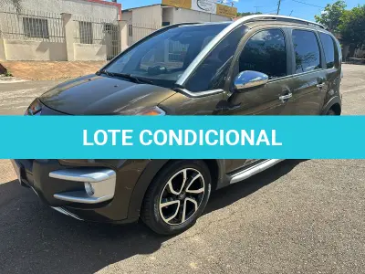 LOTE 002 - 01 CITROEN AIRCROSS EXC AUTOMATICO COMPLETO 2012/2013 IPVA 2023 PAGO KM 64.000,CAMBIO AUTOMATICO, VIDRO ELÉTRICO, SENSOR DE ESTACIONAMENTO, SOM ORIGINAL COM BLUETOOTH E USB E COMANDOS NO VOLANTE, AIRBAGS, AR CONDICIONADO, TRAVA ELÉTRICA, RETROVISOR ELÉTRICO, ALARME, COMPUTADOR DE BORDO, RODAS DE LIGA LEVE, VOLANTE MULTIFUNCIONAL, PILOTO AUTOMÁTICO, CHAVE RESERVA, MANUAL, 2 PNEUS ZERO, DOCUMENTO IPVA 2023 PAGO PLACA MERCOSUL (NO ESTADO)