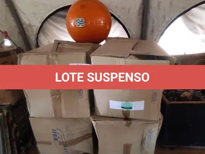 LOTE 038 - 09 ESFERAS DE SINALIZAÇÃO MODELO 900-60FV3 (NO ESTADO, NÃO SABEMOS SE FUNCIONA. LEILÃO NÃO TEM GARANTIA E NEM DEVOLUÇÃO.