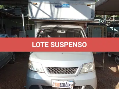 LOTE 473 - 01 CAMINHONETE I/RELY PICK-UP A GASOLINA NA COR PRATA; ANO 2013/2014.  CONSTA DÉBITO DE R$1319,24. (NO ESTADO)