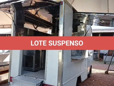 LOTE 473 - 01 CAMINHONETE I/RELY PICK-UP A GASOLINA NA COR PRATA; ANO 2013/2014.  CONSTA DÉBITO DE R$1319,24. (NO ESTADO)