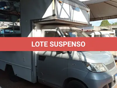 LOTE 473 - 01 CAMINHONETE I/RELY PICK-UP A GASOLINA NA COR PRATA; ANO 2013/2014.  CONSTA DÉBITO DE R$1319,24. (NO ESTADO)