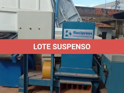 LOTE 650 - 01 TRITURADOR DE MATERIAIS RECICLÁVEL. (NO ESTADO, LEILÃO NÃO TEM GARANTIA E NEM DEVOLUÇÃO, SUJEITO A POSSÍVEIS AVARIAS VISÍVEIS/OCULTAS E/OU AUSÊNCIA DE COMPONENTES).