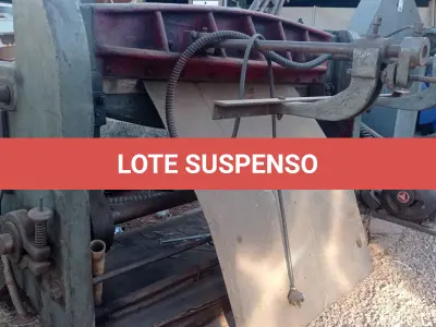 LOTE 649 - 01 CORTADORA DE CHAPAS. (NO ESTADO, LEILÃO NÃO TEM GARANTIA E NEM DEVOLUÇÃO, SUJEITO A POSSÍVEIS AVARIAS VISÍVEIS/OCULTAS E/OU AUSÊNCIA DE COMPONENTES).