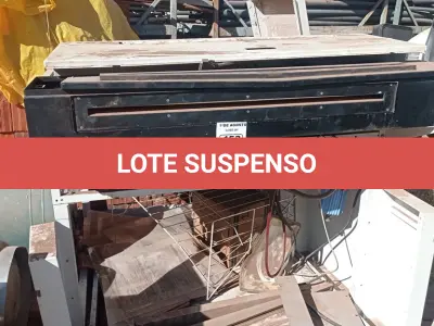 LOTE 651 - 01 SUCATA DE MAQUINÁRIO GRÁFICO. (NO ESTADO, LEILÃO NÃO TEM GARANTIA E NEM DEVOLUÇÃO, SUJEITO A POSSÍVEIS AVARIAS VISÍVEIS/OCULTAS E/OU AUSÊNCIA DE COMPONENTES).