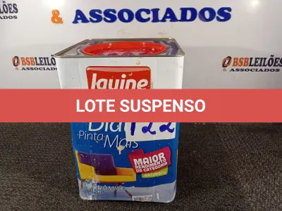 LOTE 122 - 01 LATA DE TINTA IQUINE 18L. (NO ESTADO, NÃO SABEMOS SE FUNCIONA. LEILÃO NÃO TEM GARANTIA E NEM DEVOLUÇÃO).