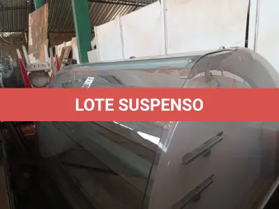 LOTE 580 - 01 BALCÃO EXPOSITOR REFRIGERADO. (NO ESTADO) ATENÇÃO! FAZER A VISITAÇÃO ANTES DE ARREMATAR, NÃO SABEMOS SE FUNCIONA. LEILÃO NÃO TEM GARANTIA E NEM DEVOLUÇÃO, SUJEITO A POSSÍVEIS AVARIAS VISÍVEIS/OCULTAS E/OU AUSÊNCIA DE COMPONENTES.