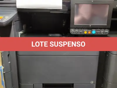 LOTE 004 - MULTIFUNCIONAL MONO LASER_KYOCERA TASKALFA 5002I + GABINETE COM RODAS
