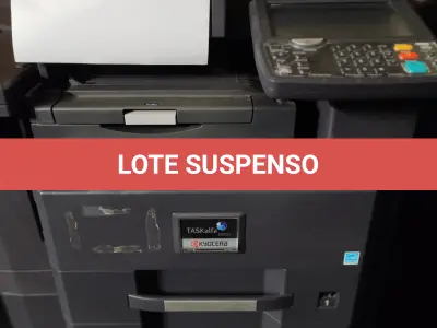 LOTE 013 - 01 MULTIFUNCIONAL MONO LASER_KYOCERA TASKALFA 5002I + GRAMPEADOR 50 FLS + GABINETE COM RODAS ; 03 MULTIFUNCIONAL MONO LASER_KYOCERA TASKALFA 3010I + GRAMPEADOR 50 FLS + GABINETE COM RODAS (NO ESTADO)