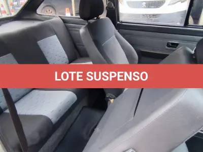 LOTE 003 - 01 VW GOL CL Á GASOLINA; ANO 1994 NA COR AZUL. (NO ESTADO)