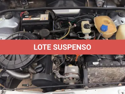 LOTE 003 - 01 VW GOL CL Á GASOLINA; ANO 1994 NA COR AZUL. (NO ESTADO)