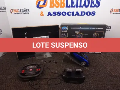 LOTE 409 - 01 CARRINHO DE CONTROLE REMOTO. (NO ESTADO) ATENÇÃO! FAZER A VISITAÇÃO ANTES DE ARREMATAR, NÃO SABEMOS SE FUNCIONA. LEILÃO NÃO TEM GARANTIA E NEM DEVOLUÇÃO, SUJEITO A POSSÍVEIS AVARIAS VISÍVEIS/OCULTAS E/OU AUSÊNCIA DE COMPONENTES.