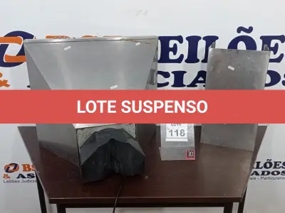 LOTE 118 - 01 COIFA 60CM MARCA CONTINENTAL. (NO ESTADO) ATENÇÃO! FAZER A VISITAÇÃO ANTES DE ARREMATAR, NÃO SABEMOS SE FUNCIONA. LEILÃO NÃO TEM GARANTIA E NEM DEVOLUÇÃO, SUJEITO A POSSÍVEIS AVARIAS VISÍVEIS/OCULTAS E/OU AUSÊNCIA DE COMPONENTES.