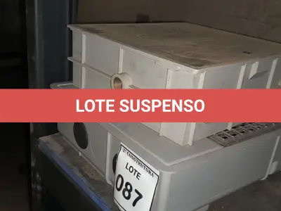 LOTE 087 - 02 CAIXAS DA CAESB. (NO ESTADO) ATENÇÃO! FAZER A VISITAÇÃO ANTES DE ARREMATAR, NÃO SABEMOS SE FUNCIONA, LEILÃO NÃO TEM GARANTIA E NEM DEVOLUÇÃO, SUJEITO A POSSÍVEIS AVARIAS VISÍVEIS/OCULTAS E/OU AUSÊNCIA DE COMPONENTES.