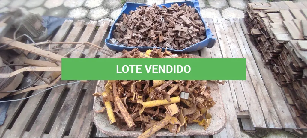 LOTE 075