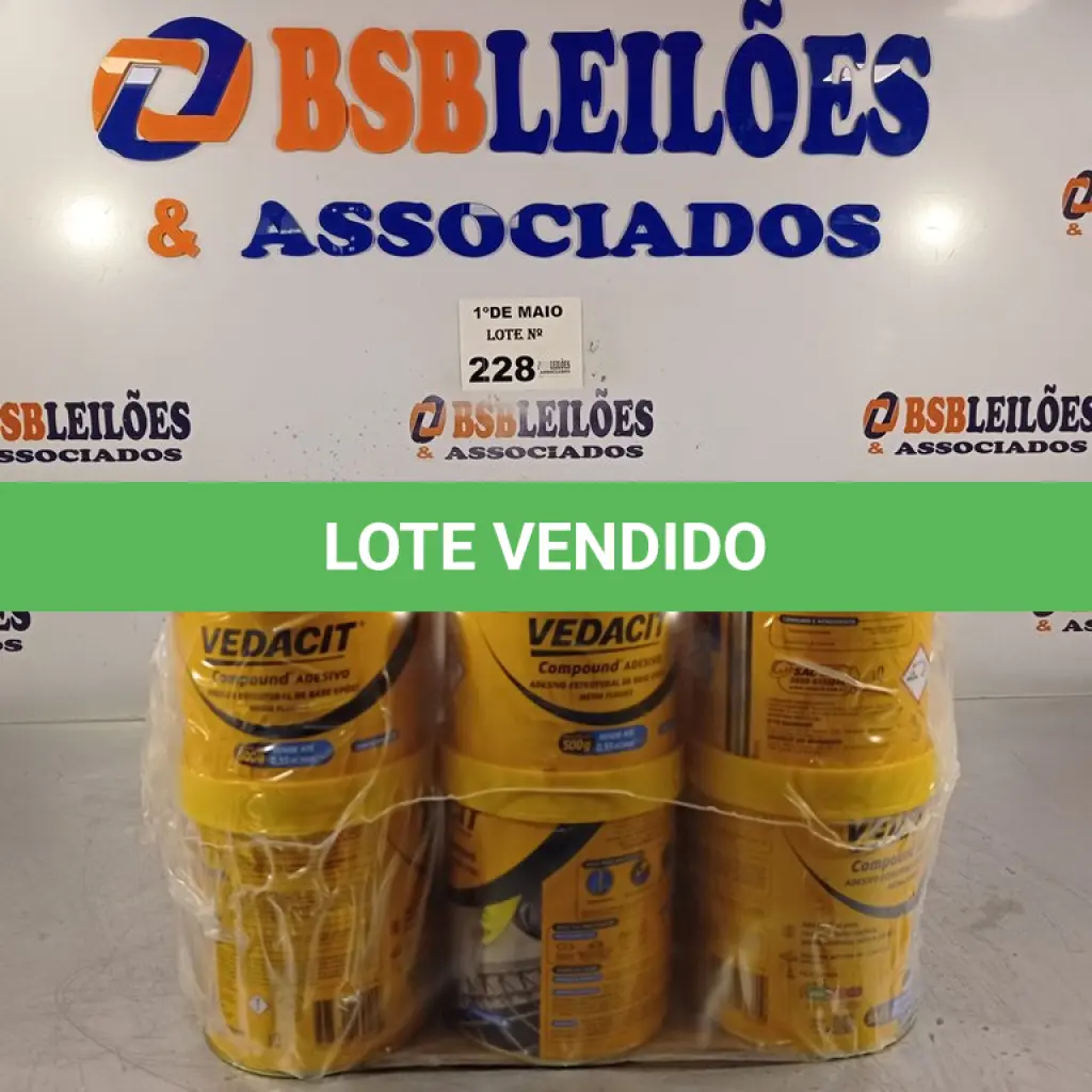 LOTE 228