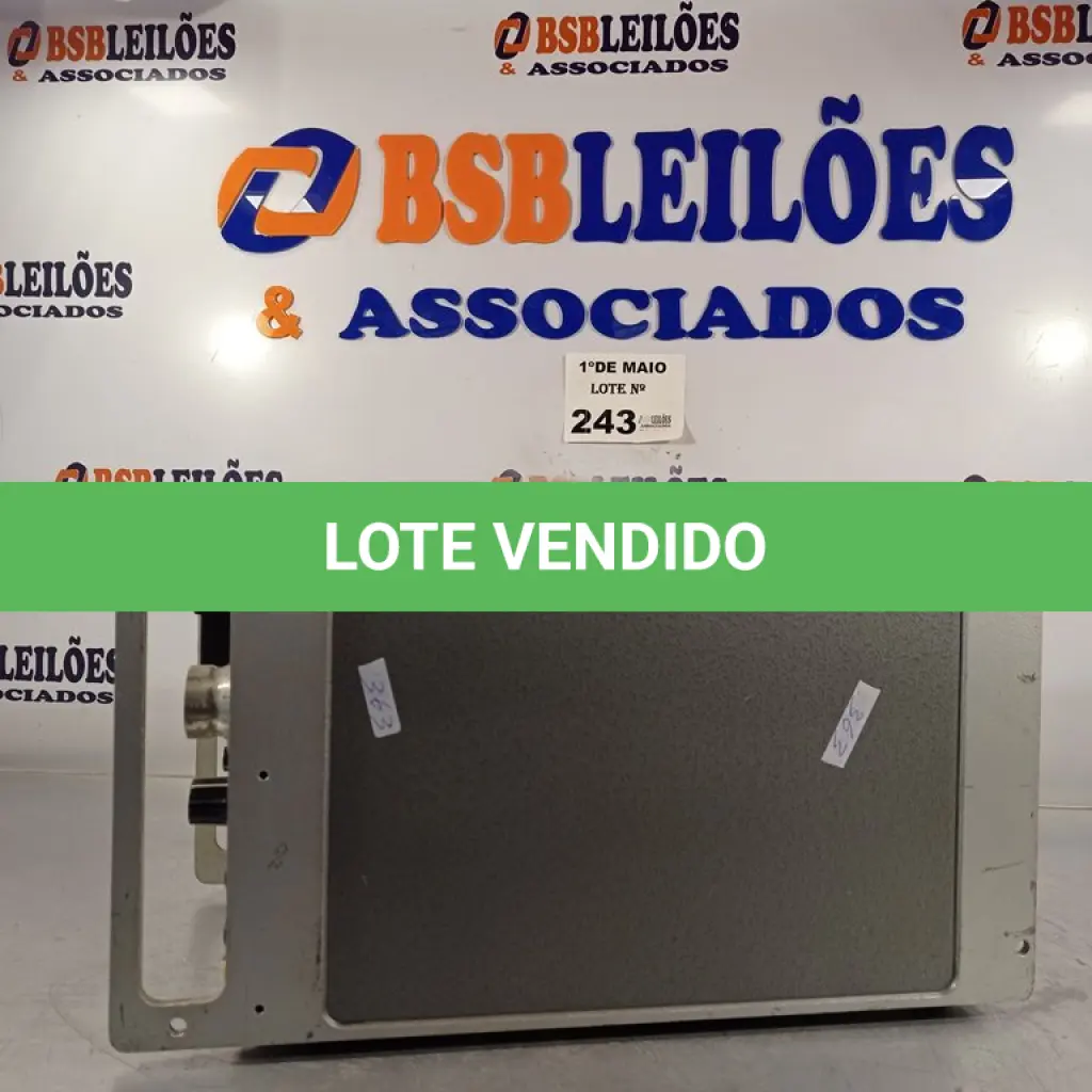 LOTE 243
