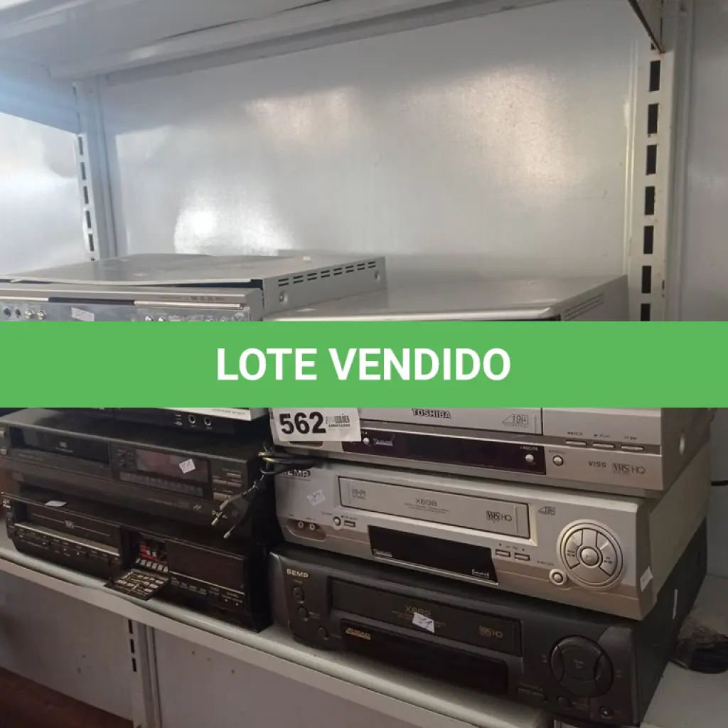 LOTE 562