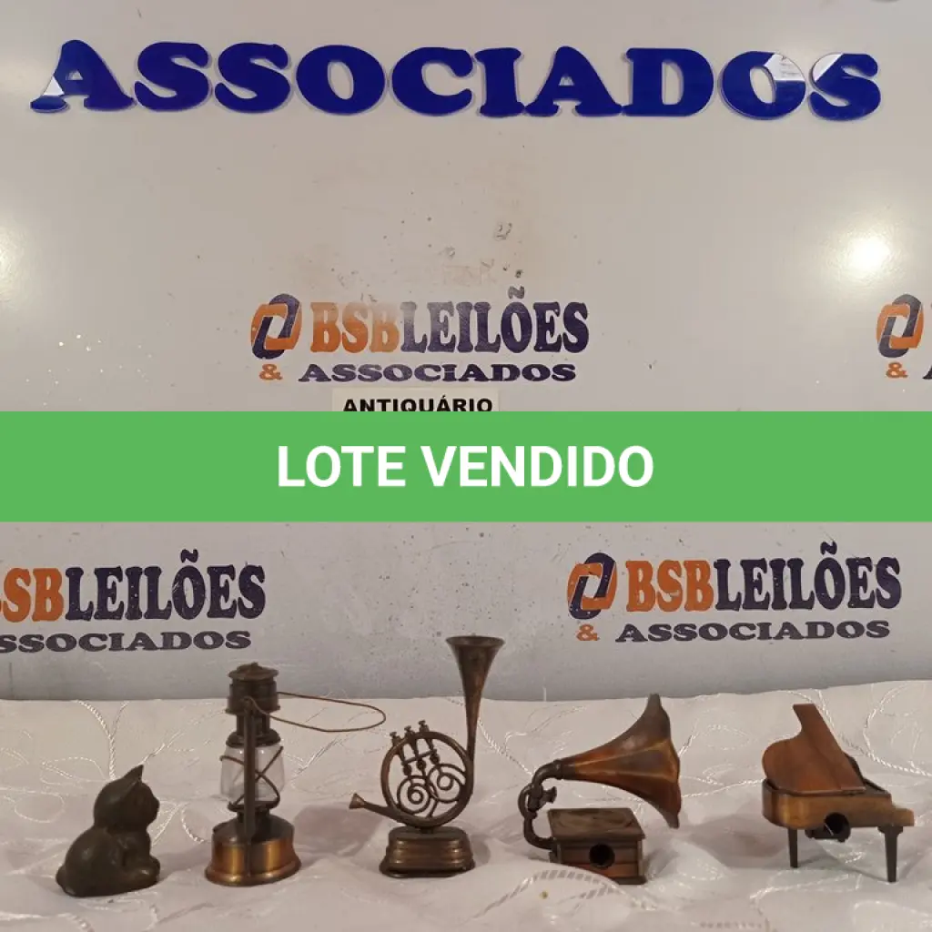 LOTE 143