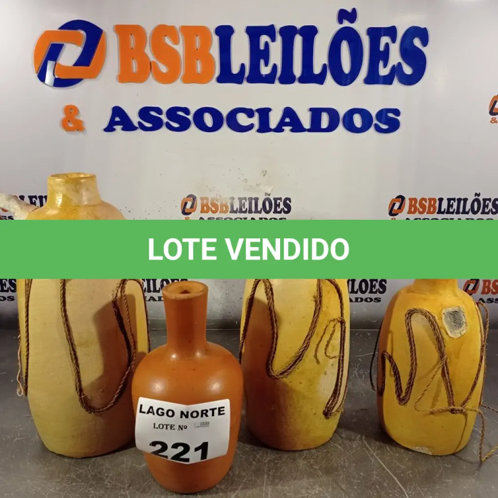 LOTE 221