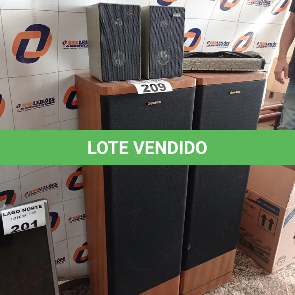 LOTE 209