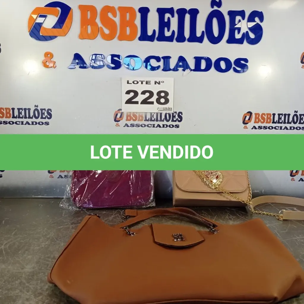 LOTE 228
