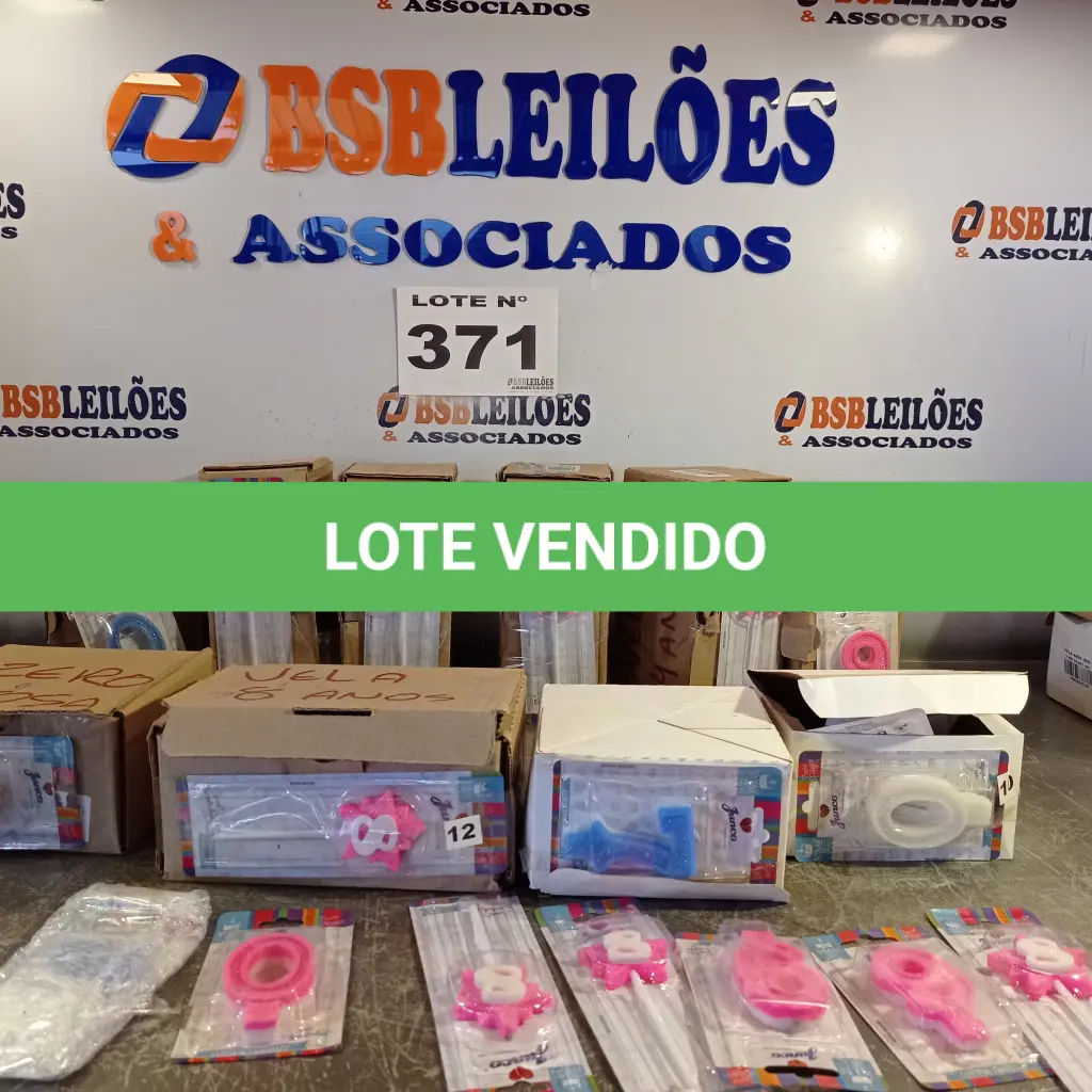 LOTE 371