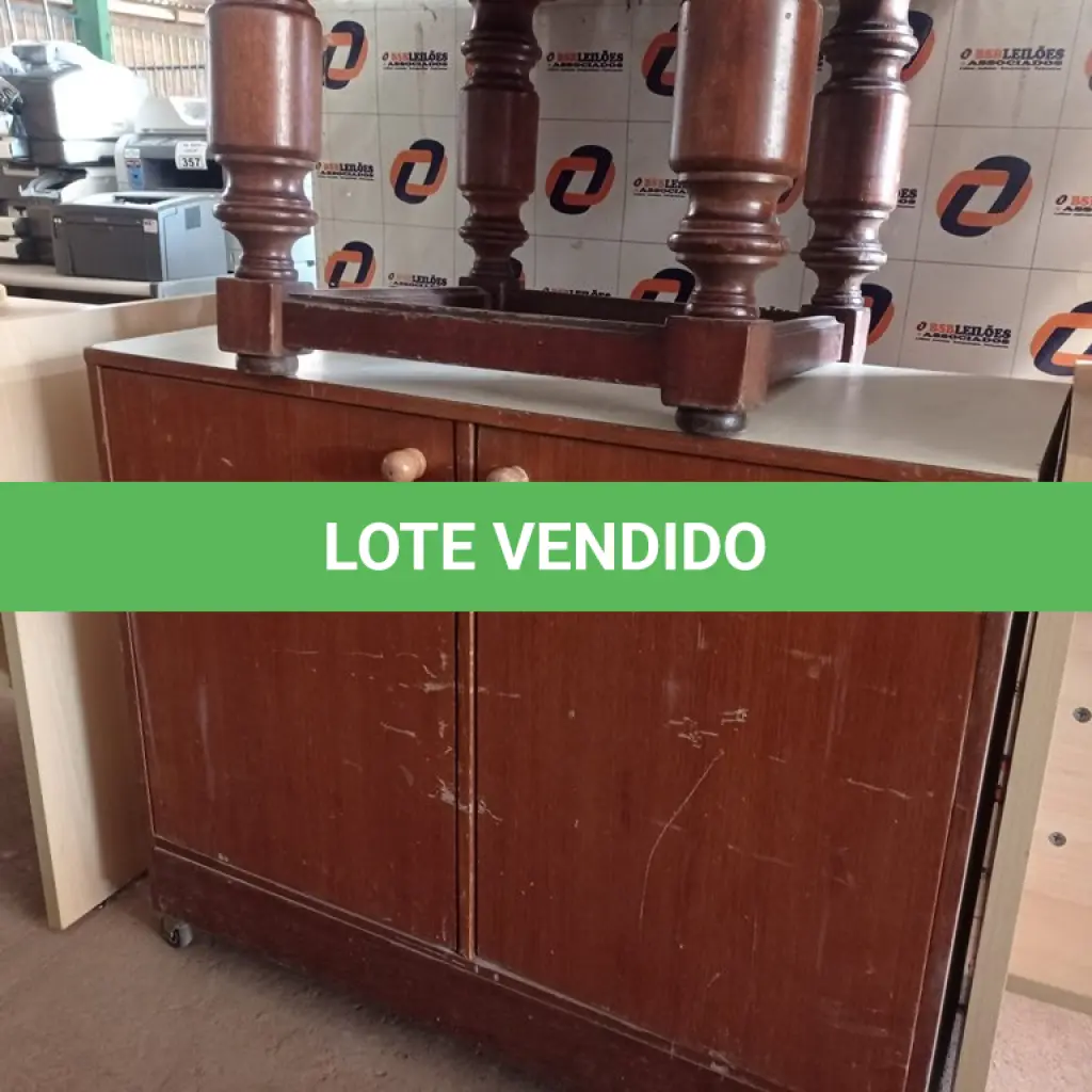 LOTE 372
