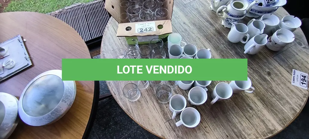 LOTE 242