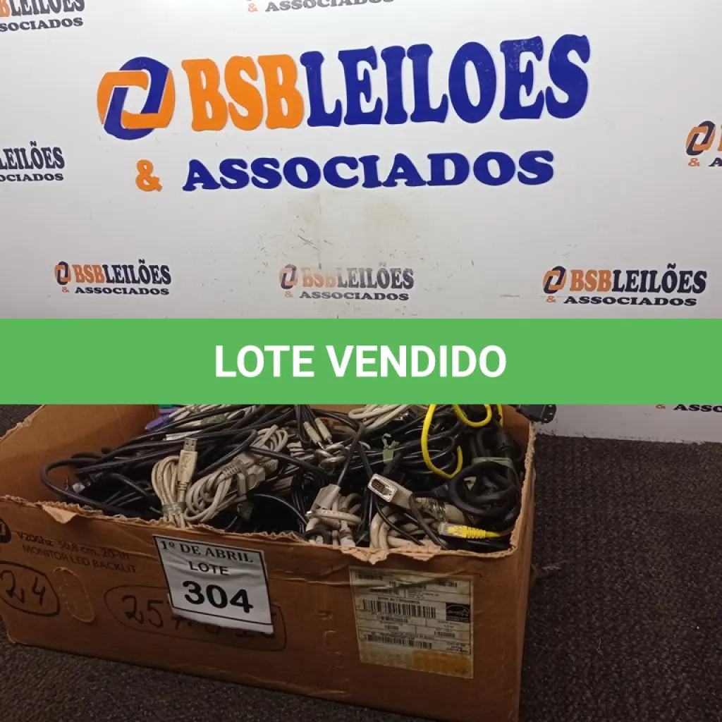 LOTE 304