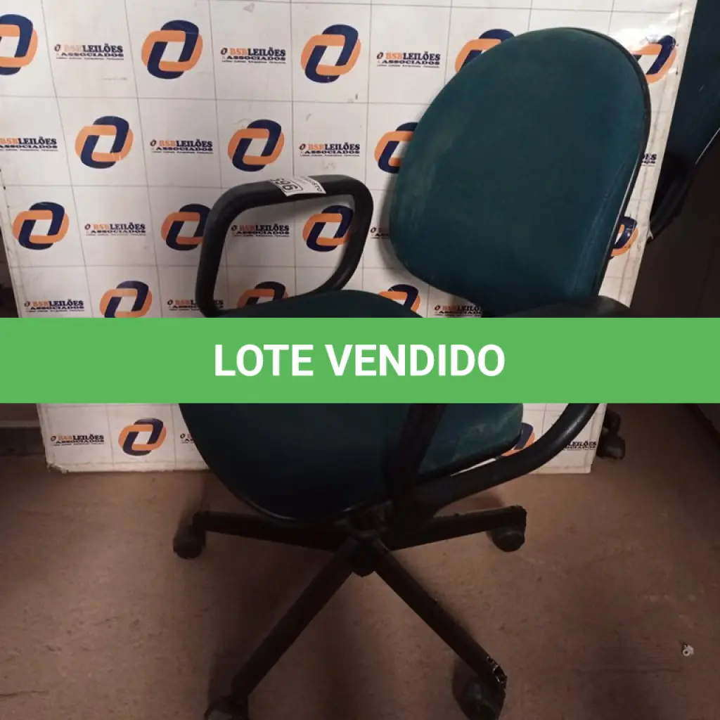 LOTE 596