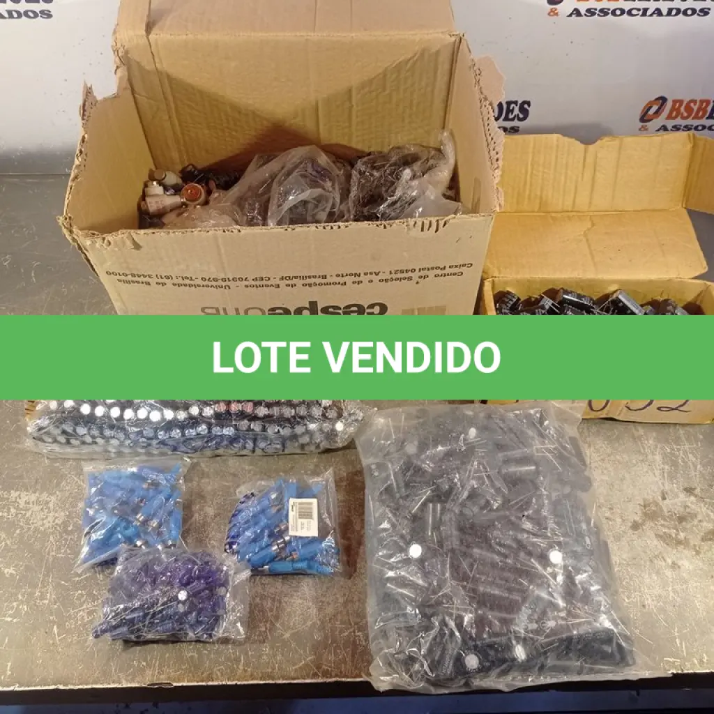 LOTE 215