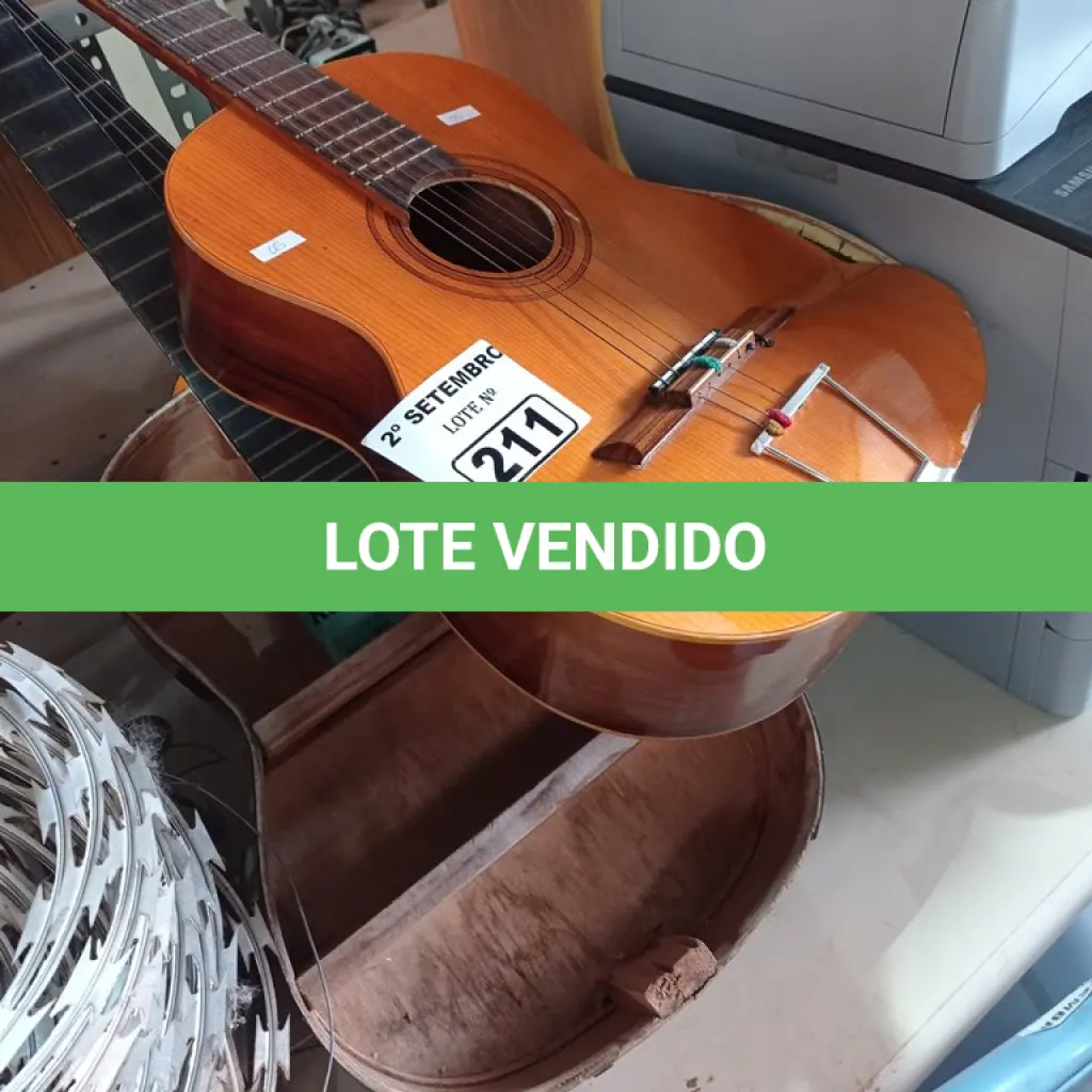 LOTE 211